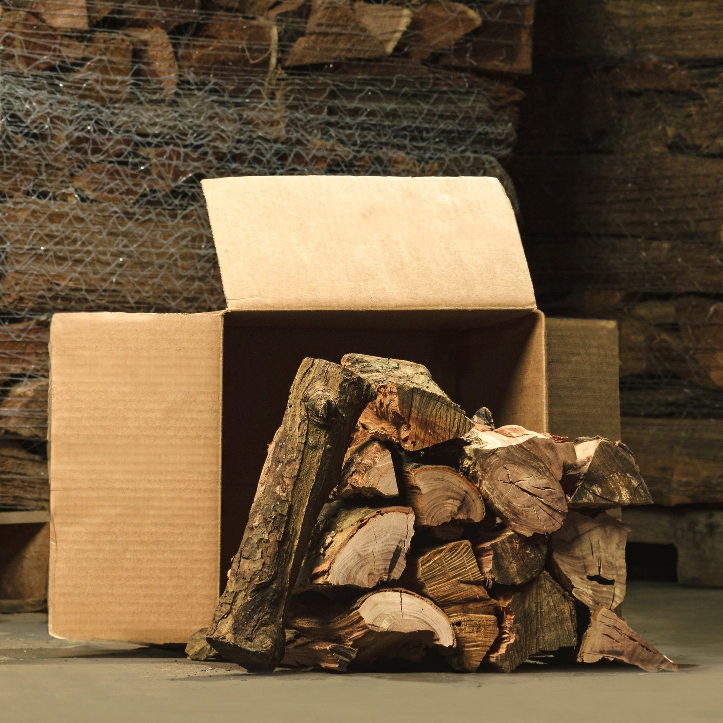 SPLITS – Perfectly Split Boxed Firewood for Cooking, BBQ, Pizza, Firepits, & More