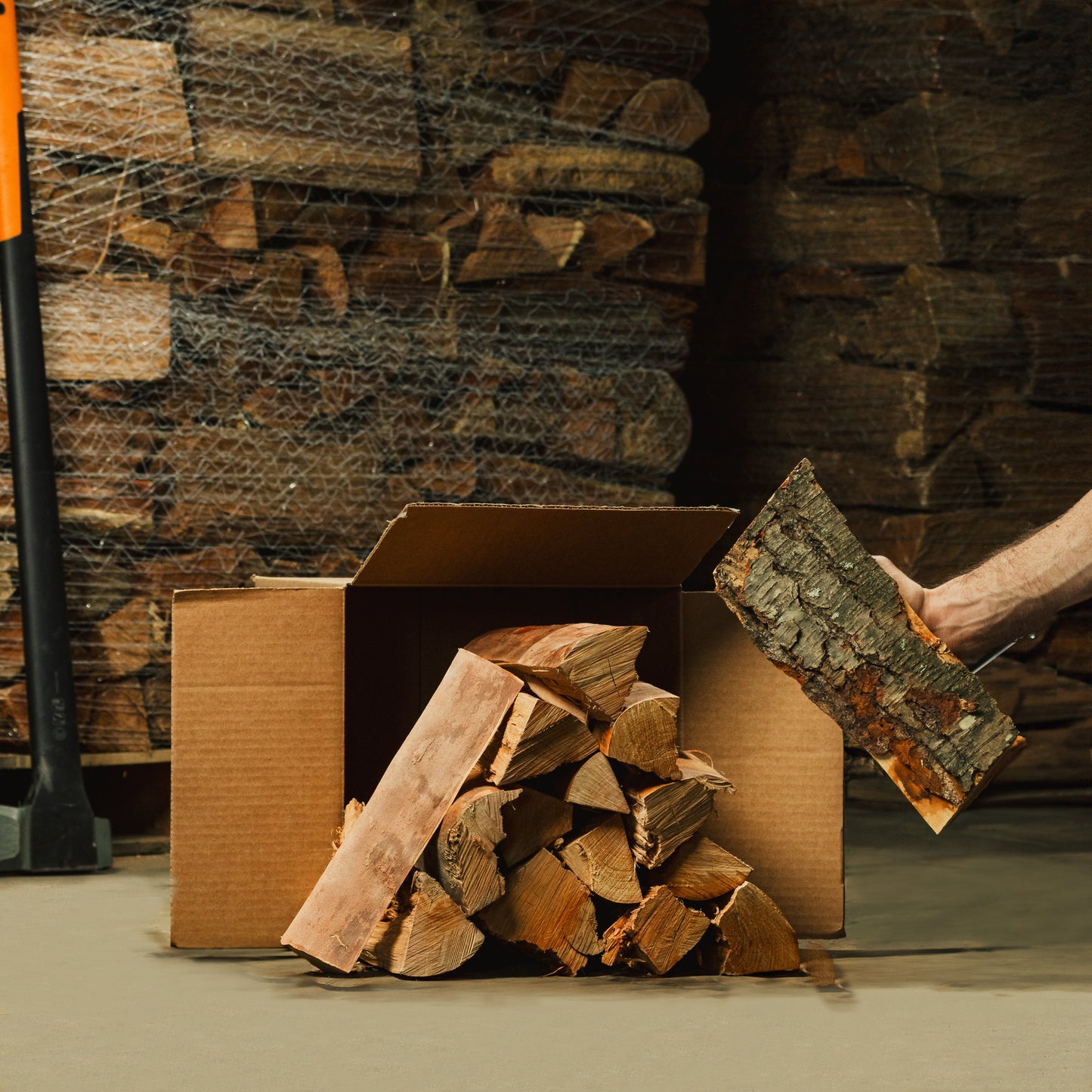 SPLITS – Perfectly Split Boxed Firewood for Cooking, BBQ, Pizza, Firepits, & More
